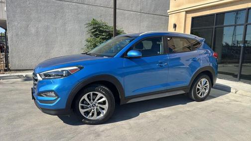 2018 Hyundai TUCSON SEL