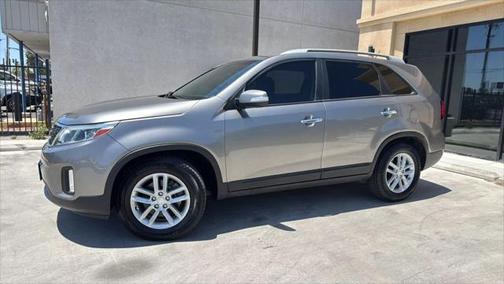 2015 Kia Sorento LX