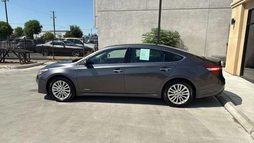 2014 Toyota Avalon Hybrid XLE Premium