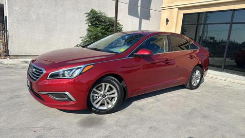 2016 Hyundai SONATA SE