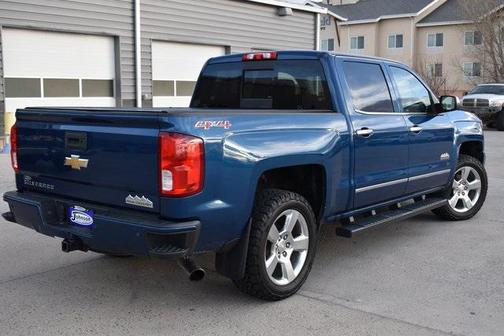 2017 Chevrolet Silverado 1500 High Country