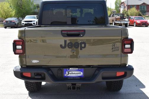 2025 Jeep Gladiator Willys