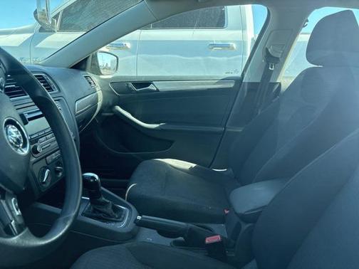 2015 Volkswagen Jetta 1.8T SE