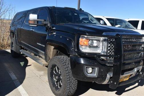2016 GMC Sierra 2500 Denali