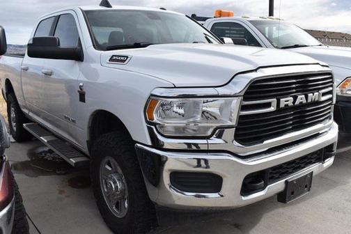 2021 RAM 3500 Big Horn Crew Cab 4x4 6'4' Box