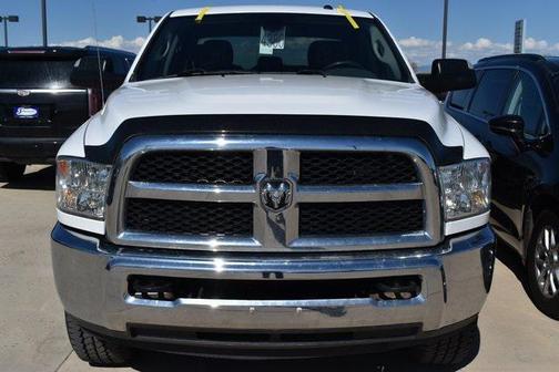 2017 RAM 3500 Tradesman Crew Cab 4x4 6'4' Box