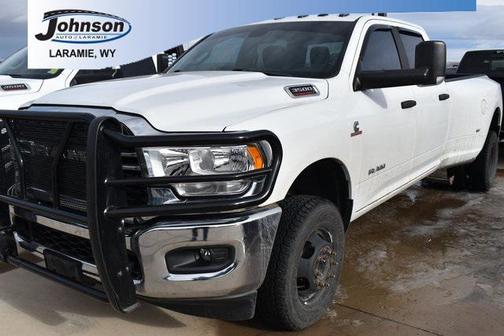 2022 RAM 3500 Big Horn Crew Cab 4x4 8' Box