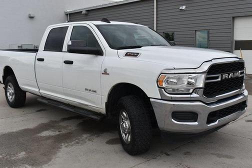 2021 RAM 3500 Tradesman Crew Cab 4x4 8' Box