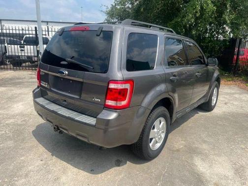 Gray 2011 Ford Escape XLT