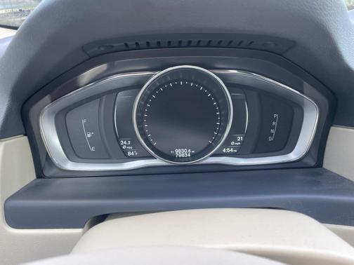 Magic Blue Metallic 2015 Volvo S80 T5