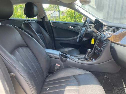 2006 Mercedes-Benz CLS-Class 500C