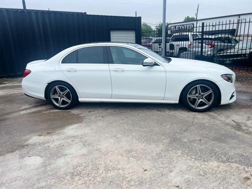 White 2018 Mercedes-Benz E-Class E 300