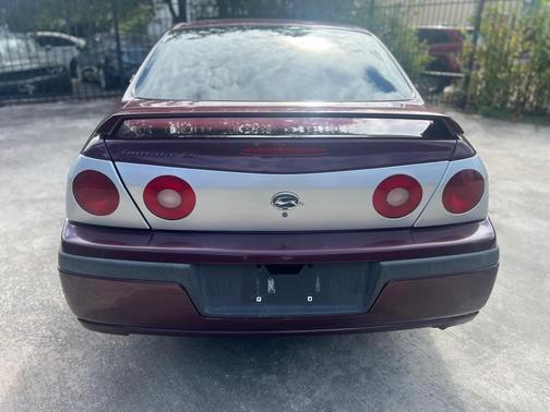 2003 Chevrolet Impala Base