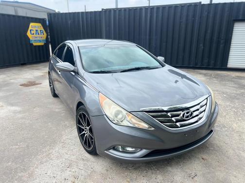 Harbor Gray Metallic 2013 Hyundai SONATA SE