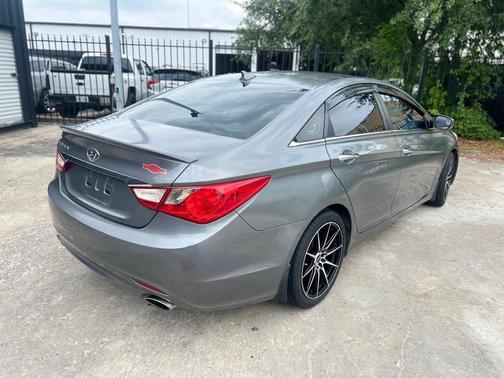 Harbor Gray Metallic 2013 Hyundai SONATA SE