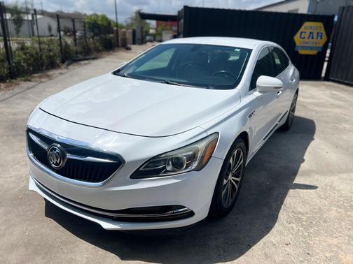 White 2017 Buick LaCrosse Preferred