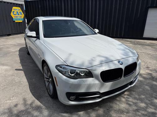 White 2016 BMW 528 i