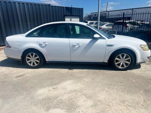 2008 Ford Taurus SEL