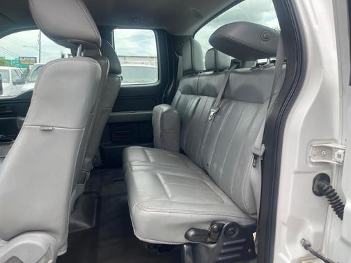 White 2013 Ford F-150