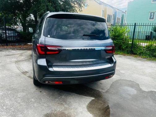 Gray 2018 INFINITI QX80 Base