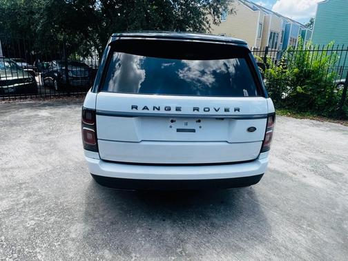 Fuji White 2019 Land Rover Range Rover 3.0L V6 Supercharged