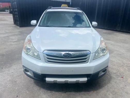 Satin White Pearl 2011 Subaru Outback 2.5i Limited