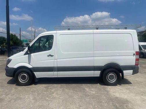 White 2017 Mercedes-Benz Sprinter 2500 Standard Roof