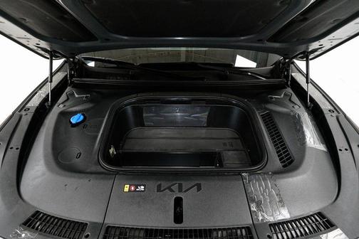 2024 Kia EV9 Wind