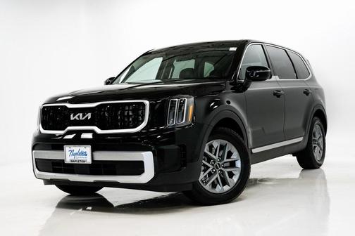 2023 Kia Telluride LX