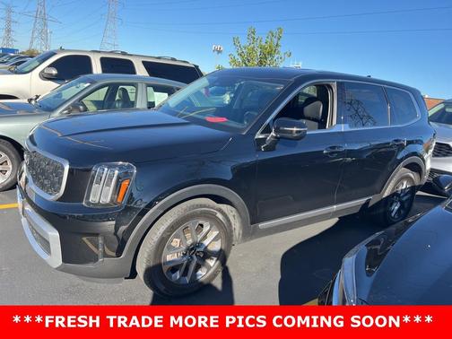 2023 Kia Telluride LX