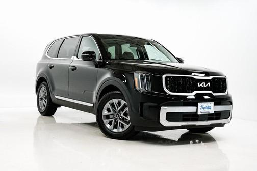 2023 Kia Telluride LX