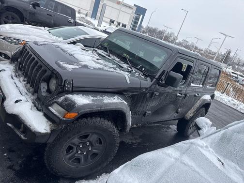 2022 Jeep Wrangler Unlimited Sport