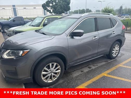 2017 Nissan Rogue SV