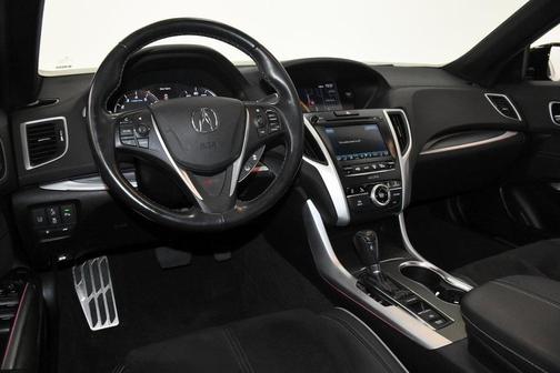 Photo 5 of 26 of 2020 Acura TLX A-Spec