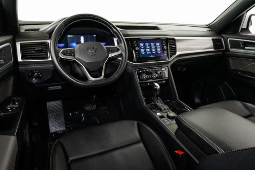2022 Volkswagen Atlas Cross Sport 3.6L V6 SE w/Technology
