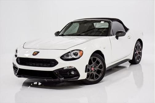 2017 FIAT 124 Spider Base
