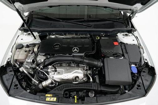 2022 Mercedes-Benz CLA 250 4MATIC