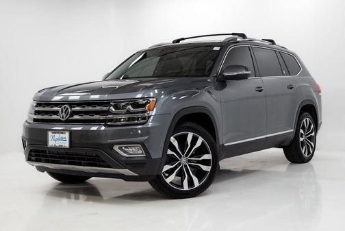 Platinum Gray Metallic 2020 Volkswagen Atlas SEL Premium