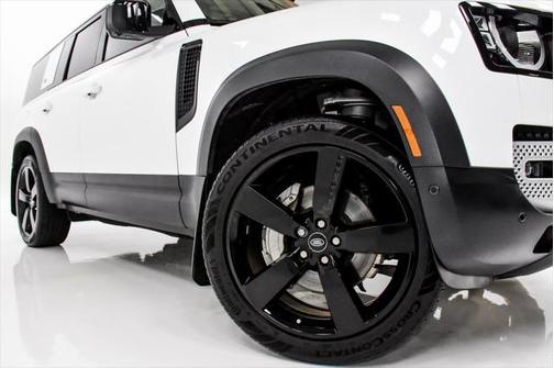 2023 Land Rover Defender S