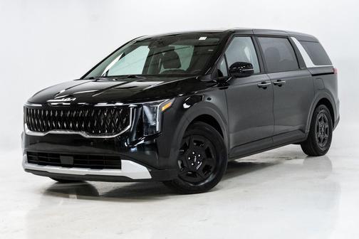Aurora Black Pearl 2025 Kia Carnival LXS