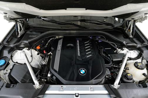 2022 BMW X3 M40i