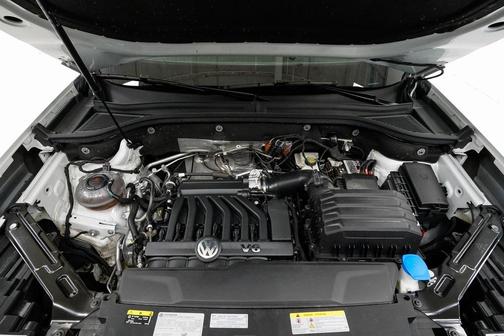 2023 Volkswagen Atlas 3.6L SE w/Technology