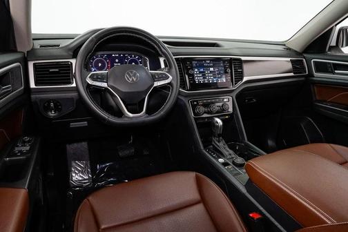 2023 Volkswagen Atlas 3.6L SE w/Technology
