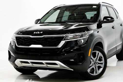2023 Kia Seltos S