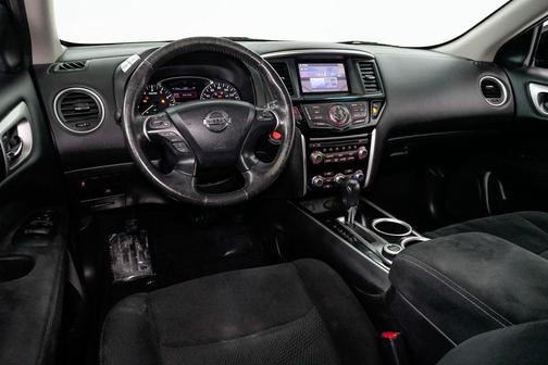 2014 Nissan Pathfinder SV