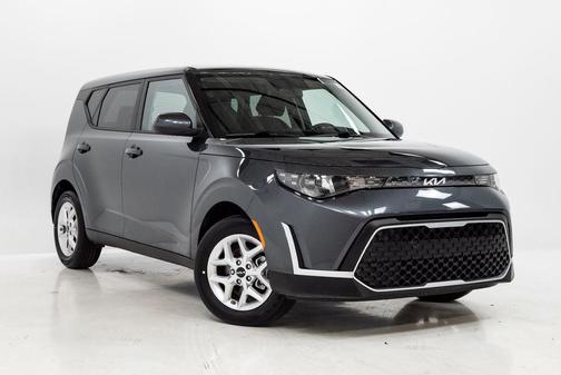 Gravity Gray 2025 Kia Soul LX