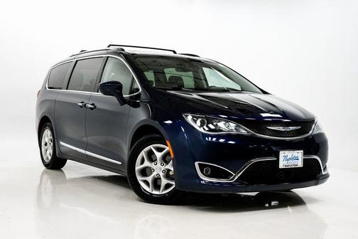 2019 Chrysler Pacifica Touring-L Plus