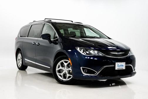 2019 Chrysler Pacifica Touring-L Plus