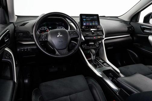 2023 Mitsubishi Eclipse Cross SE