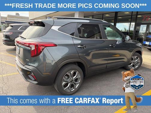Gravity Gray 2024 Kia Seltos S